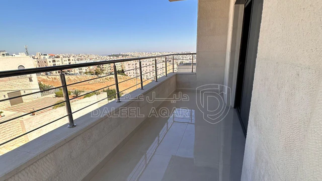 شقة - شقة مميزة باطلالة بانورامية بضاحية الرشيد للبيع - 125000 دأ