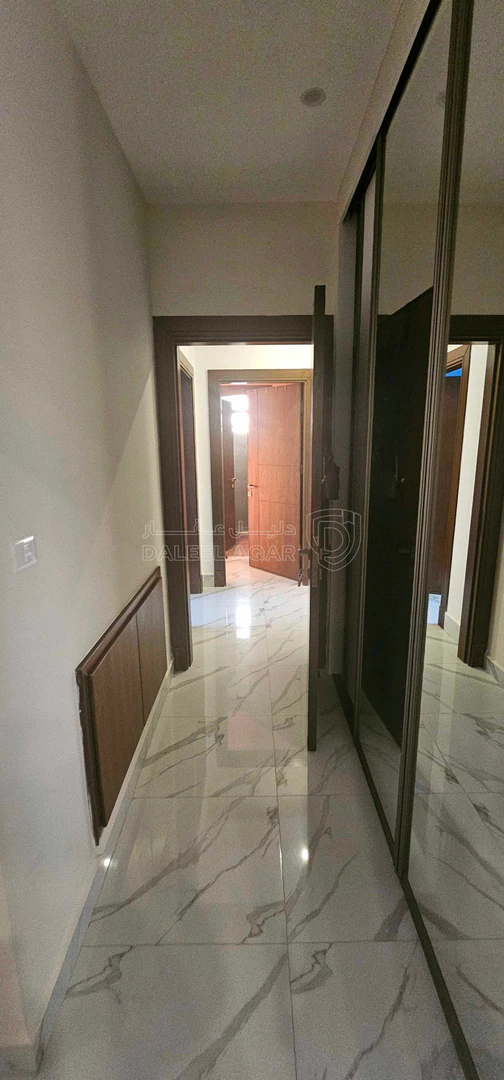 شقة في خلدا بجانب مفوضية الأمم المتحدة  - 240,000 دأ - صورة 1