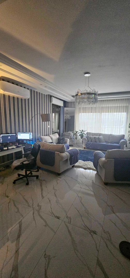 شقة في خلدا بجانب مفوضية الأمم المتحدة  - 240,000 دأ - صورة 1