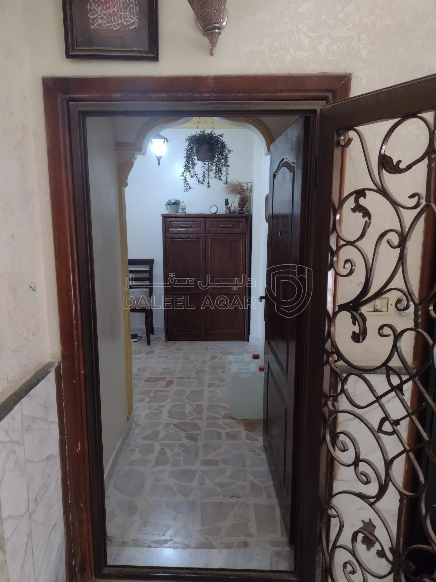 شقة في اربد الحي الجنوبي قرب حديقة اعمار اربد - 45,000 دأ - صورة 1