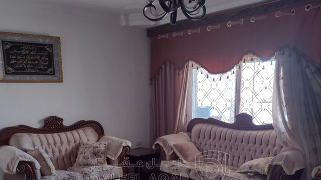 شقة في اربد الحي الجنوبي قرب حديقة اعمار اربد - 45,000 دأ - صورة NaN