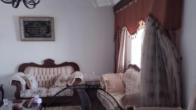 شقة في اربد الحي الجنوبي قرب حديقة اعمار اربد - 45,000 دأ - صورة NaN