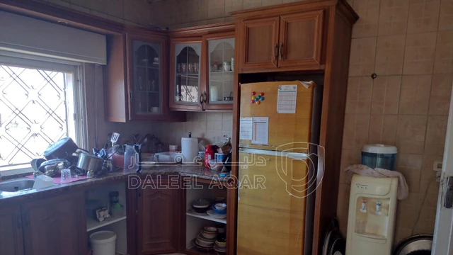 شقة في اربد الحي الجنوبي قرب حديقة اعمار اربد - 45,000 دأ - صورة NaN