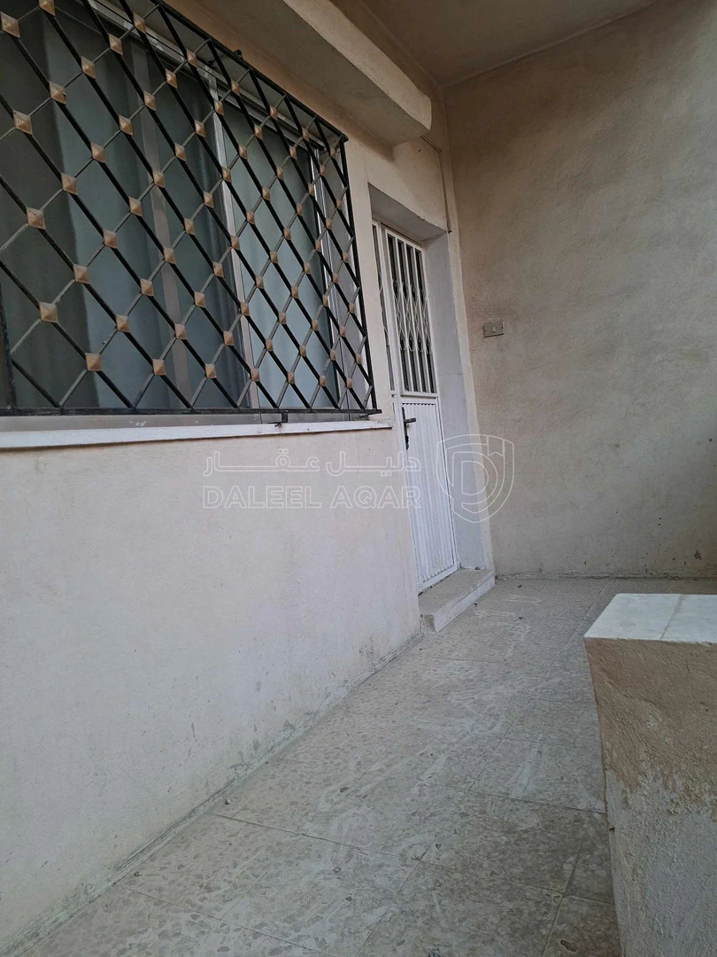 فيلا/منزل في  جبل المنارة التطوير الحضري - 50,000 دأ - صورة 1