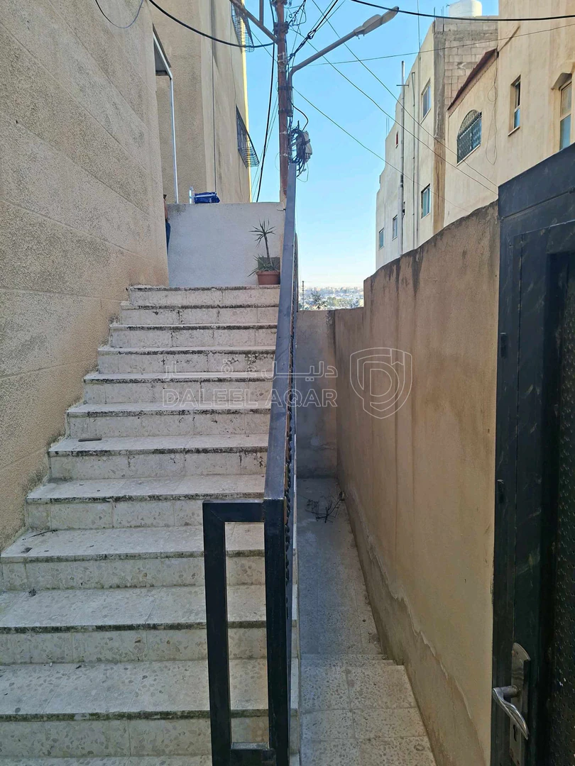 فيلا/منزل في  جبل المنارة التطوير الحضري - 50,000 دأ - صورة 1