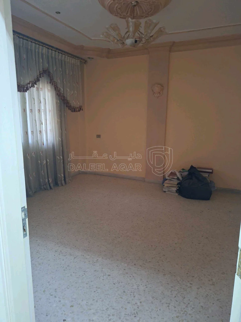 فيلا/منزل في  جبل المنارة التطوير الحضري - 50,000 دأ - صورة 1