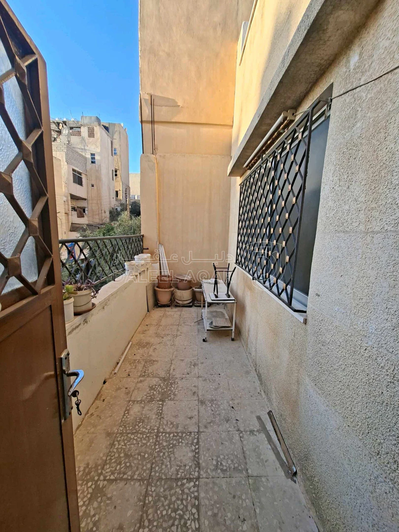 فيلا/منزل في  جبل المنارة التطوير الحضري - 50,000 دأ - صورة 1