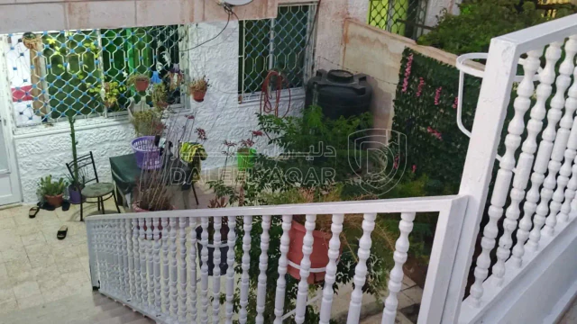 شقة - الزرقاء الجديده حي البتراوي  - 35000 دأ