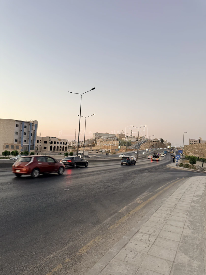 شقة في ماركا الشمالية  - 15,000 دأ - صورة 1