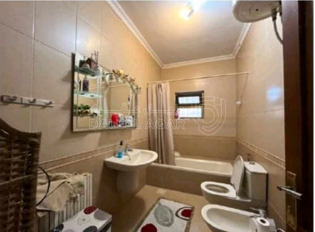 فيلا/منزل في عمان الرحمانيه شارع قدري يوسف الكلوب - 400,000 دأ - صورة 1