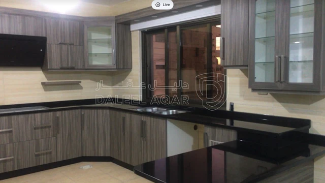 شقة - عمان ضاحيه الرشيد - 80000 دأ