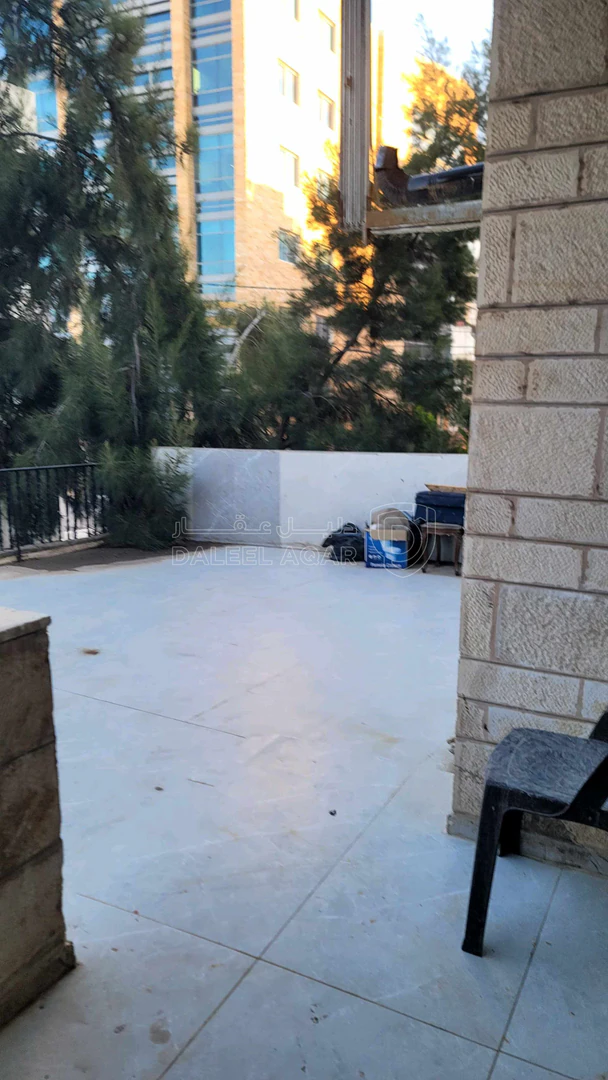 شقة في الشميساني،  خلف مبنى القطرية،  ٢٠م عن السيفوي،   - 165,000 دأ - صورة 1