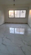 شقة في الشميساني،  خلف مبنى القطرية،  ٢٠م عن السيفوي،   - 165,000 دأ - صورة NaN