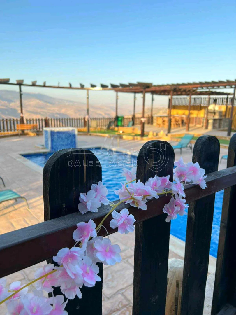 مبنى في السلط الصبيحي - 230,000 دأ - صورة 1