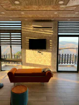 مبنى في السلط الصبيحي - 230,000 دأ - صورة NaN