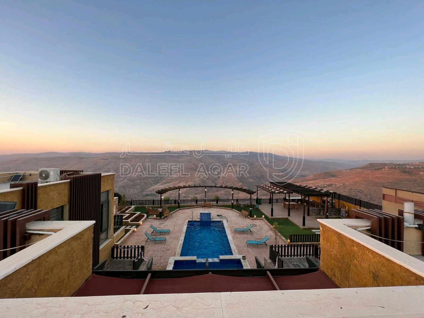 مبنى في السلط الصبيحي - 230,000 دأ - صورة 1