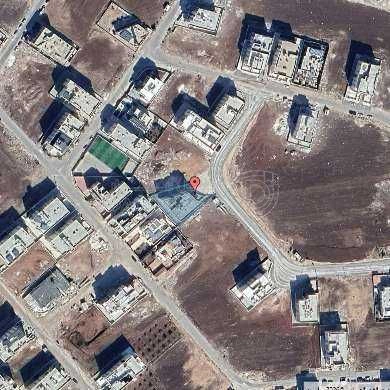 شقة في اربد - شارع البترا - خلف بن العميد - 83,000 دأ - صورة 1