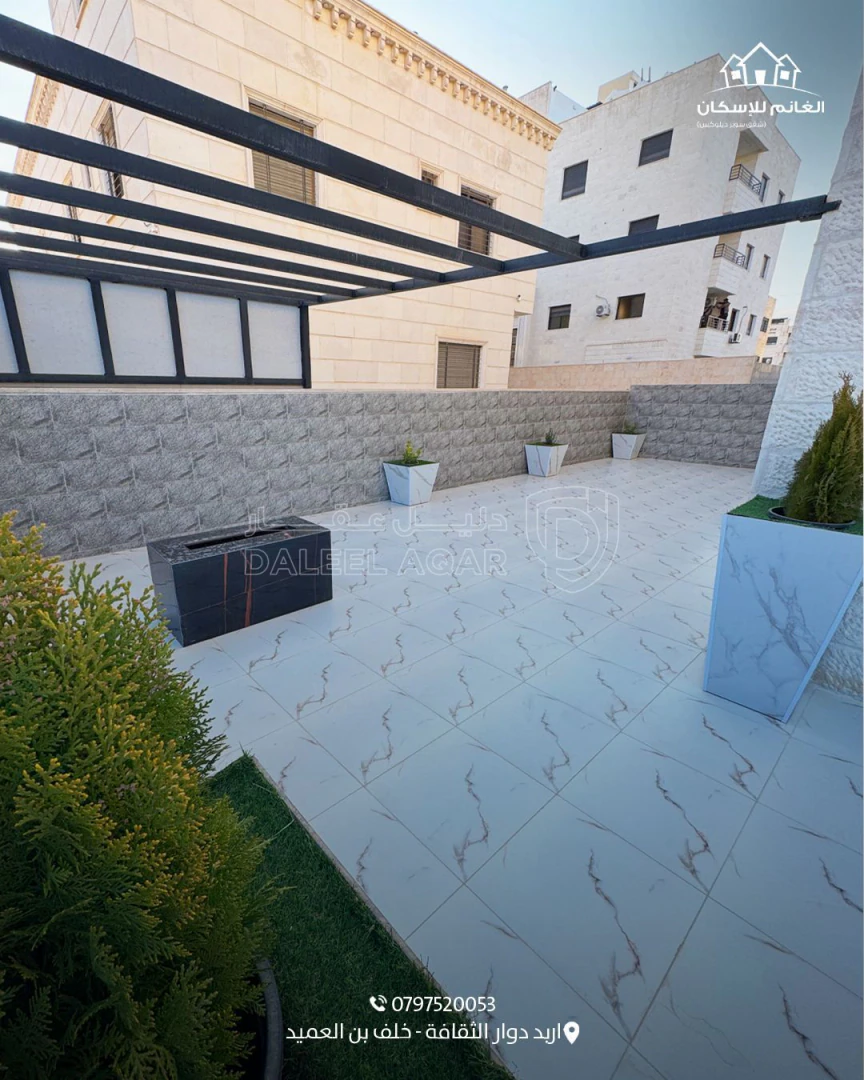 شقة في اربد - شارع البترا - خلف بن العميد - 83,000 دأ - صورة 1