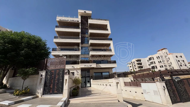 شقة - شقة أرضية فخمة للبيع في البنيات بجانب جامعة البترا - 170000 دأ