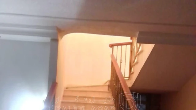 شقة في شارع علي حسين اللوزي  - 140,000 دأ - صورة NaN