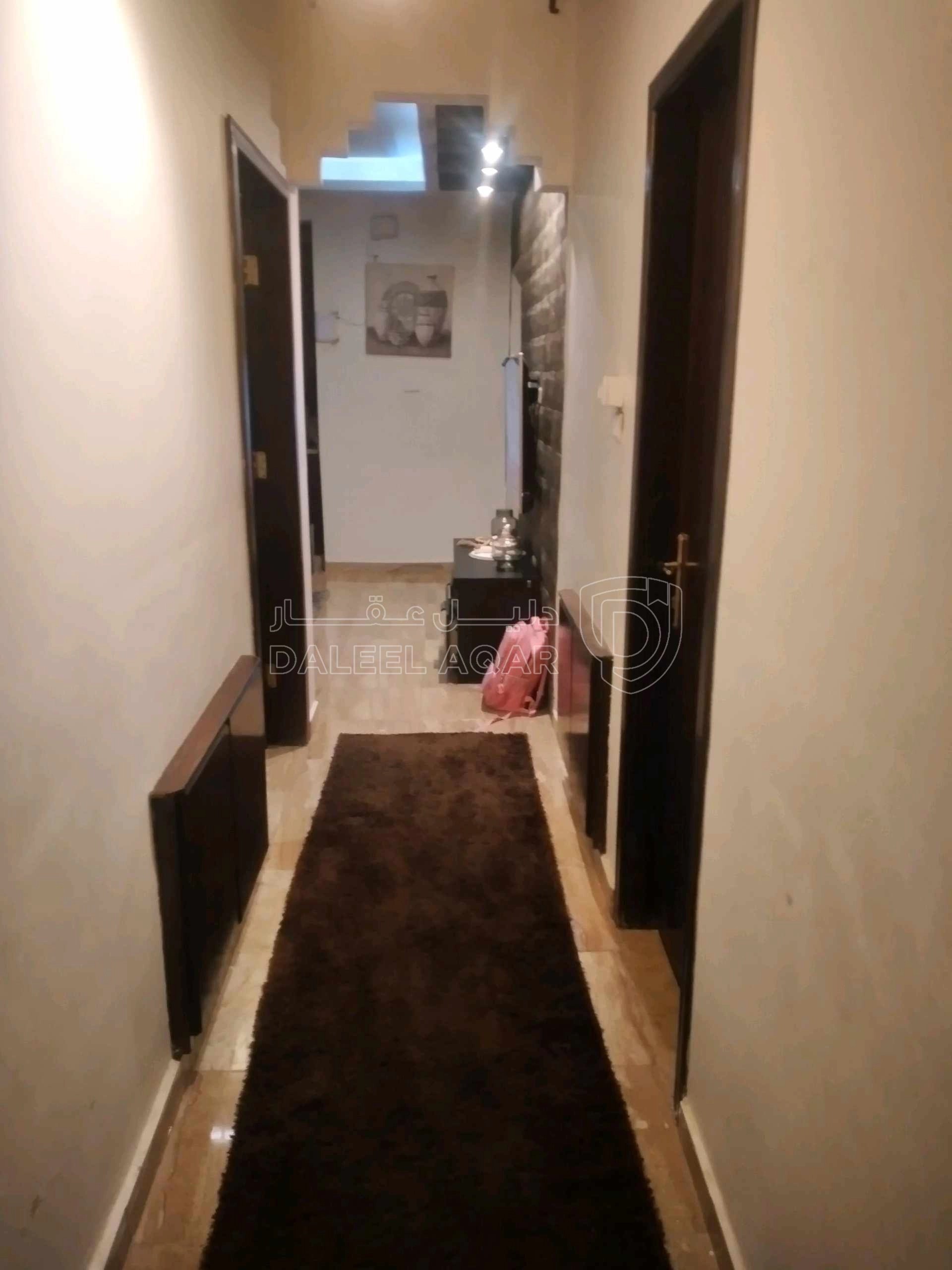 شقة في عمان المدينة الرياضية بالقرب من مدارس الاتحاد  - 73,000 دأ - صورة 1