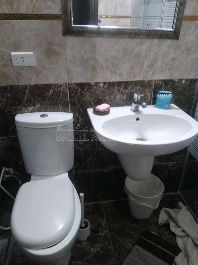 شقة في عمان المدينة الرياضية بالقرب من مدارس الاتحاد  - 73,000 دأ - صورة 1