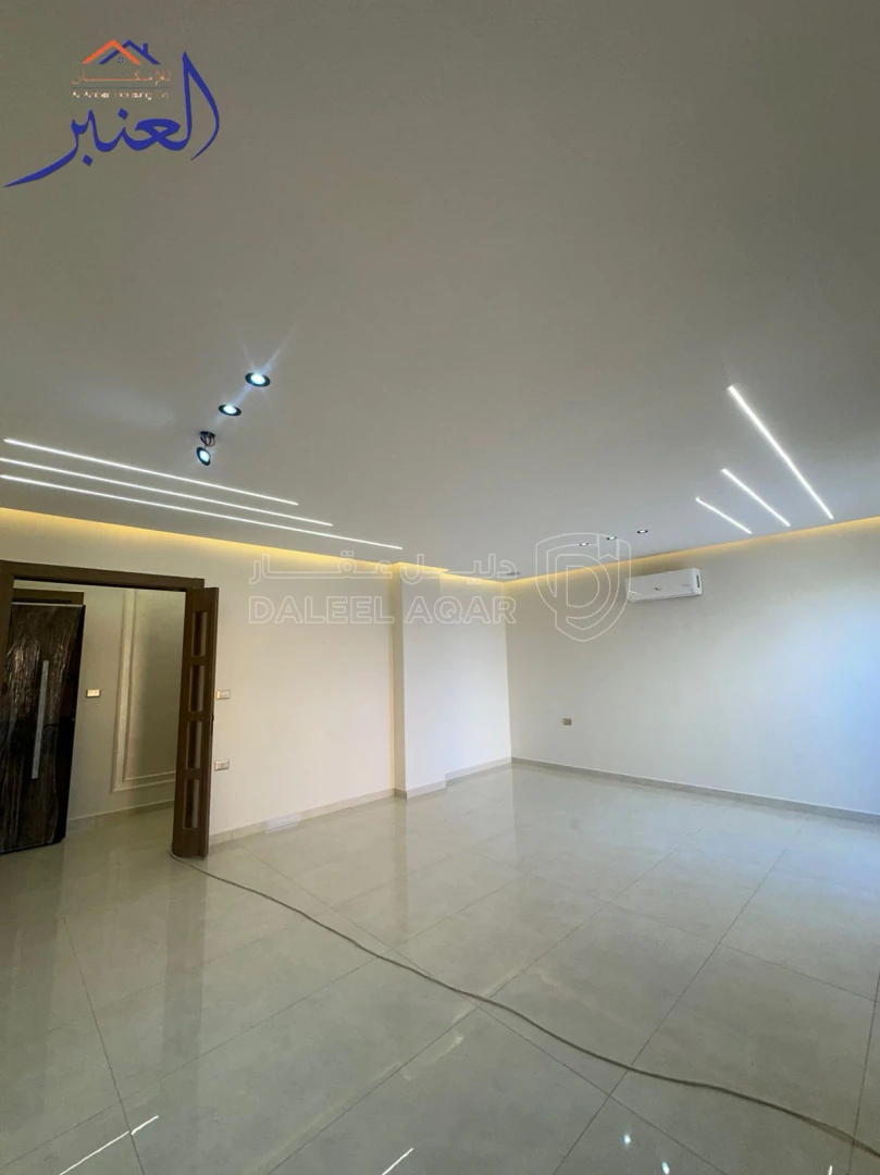 شقة في قرب جامعة العلوم التطبيقية - 110,000 دأ - صورة 1