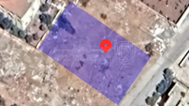 أرض - قطعة ارض مميزه بجانب رجم الشامي الشرقي من المالك - 27000 دأ