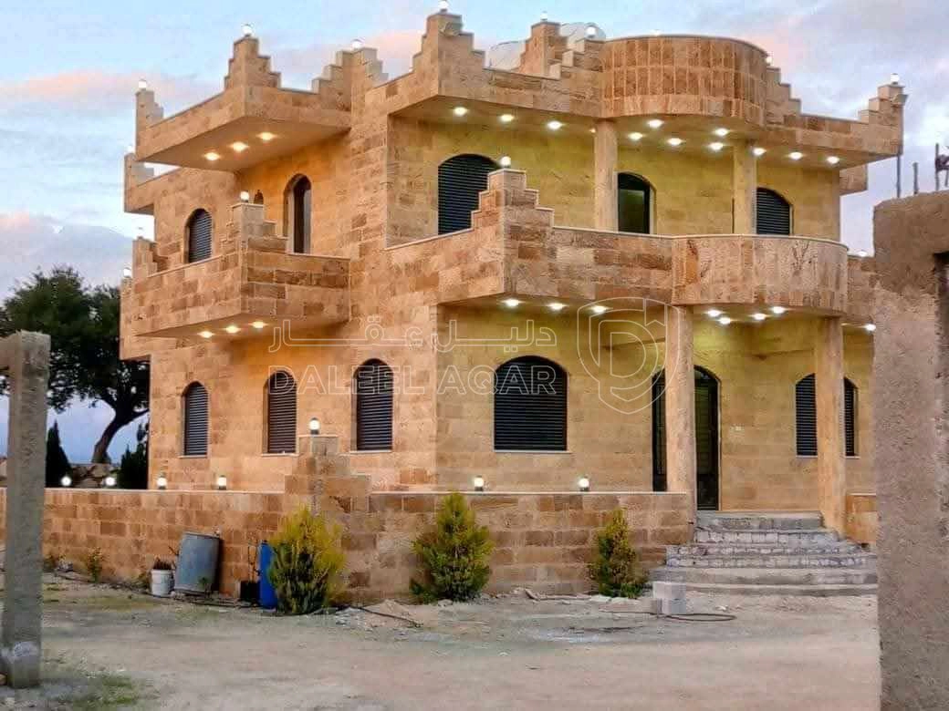 مزرعة/شاليه في السلط جلعد - 375,000 دأ - صورة 1