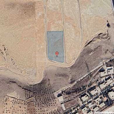 أرض في صروت - اوتوستراد الزرقاء جرش  - 16,000 دأ - صورة 1
