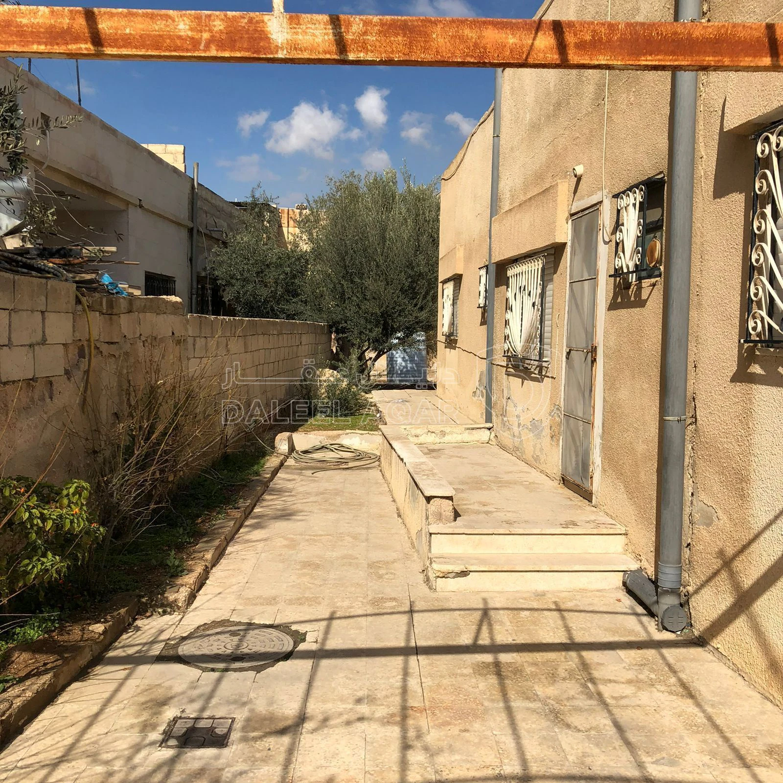 مبنى في فرصة استثمارية مميزة عمارة سكنية على شارع تجاري  - 510,000 دأ - صورة 10
