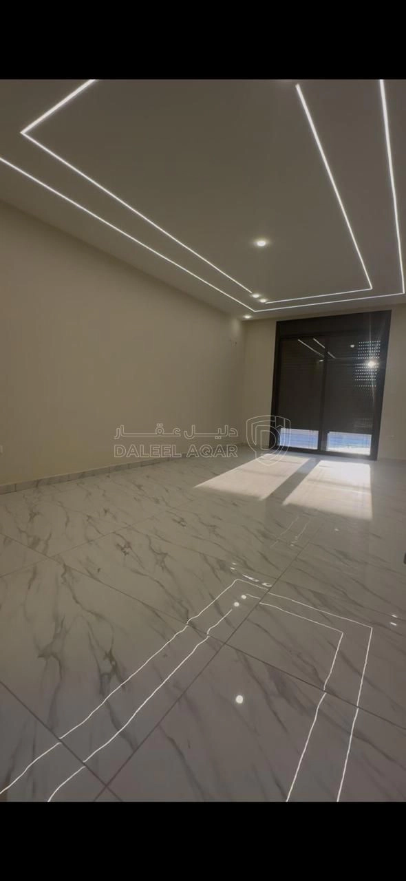 شقة في البنيات- حي المرعي- قرب مدارس الحصاد - 115,000 دأ - صورة 1