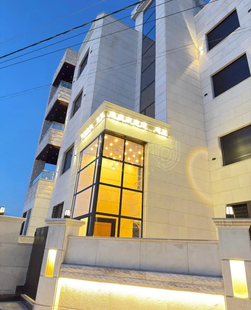 شقة في البنيات- حي المرعي- قرب مدارس الحصاد - 115,000 دأ - صورة 1