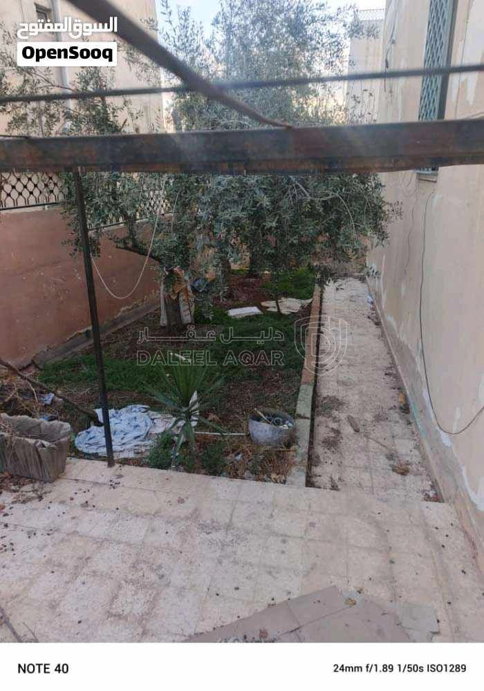 فيلا/منزل في عطل الزرقاء والرصيفة - 68,000 دأ - صورة 1