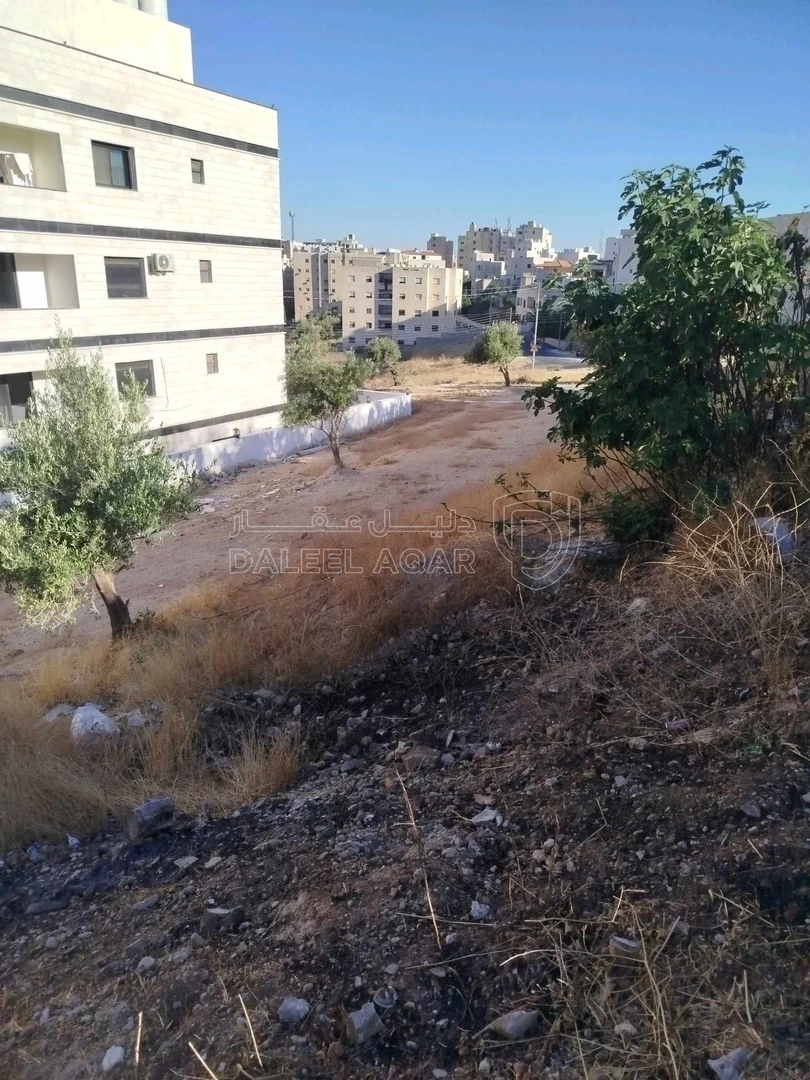 أرض في قطعة ارض قرب دوار التطبيقية  - 149,000 دأ - صورة 1