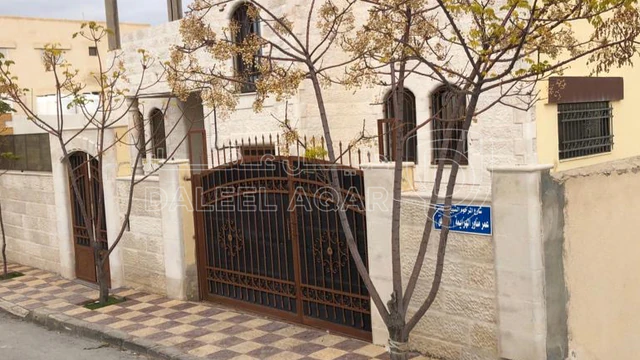 فيلا/منزل - البتراوي الجنوبي - 119000 دأ