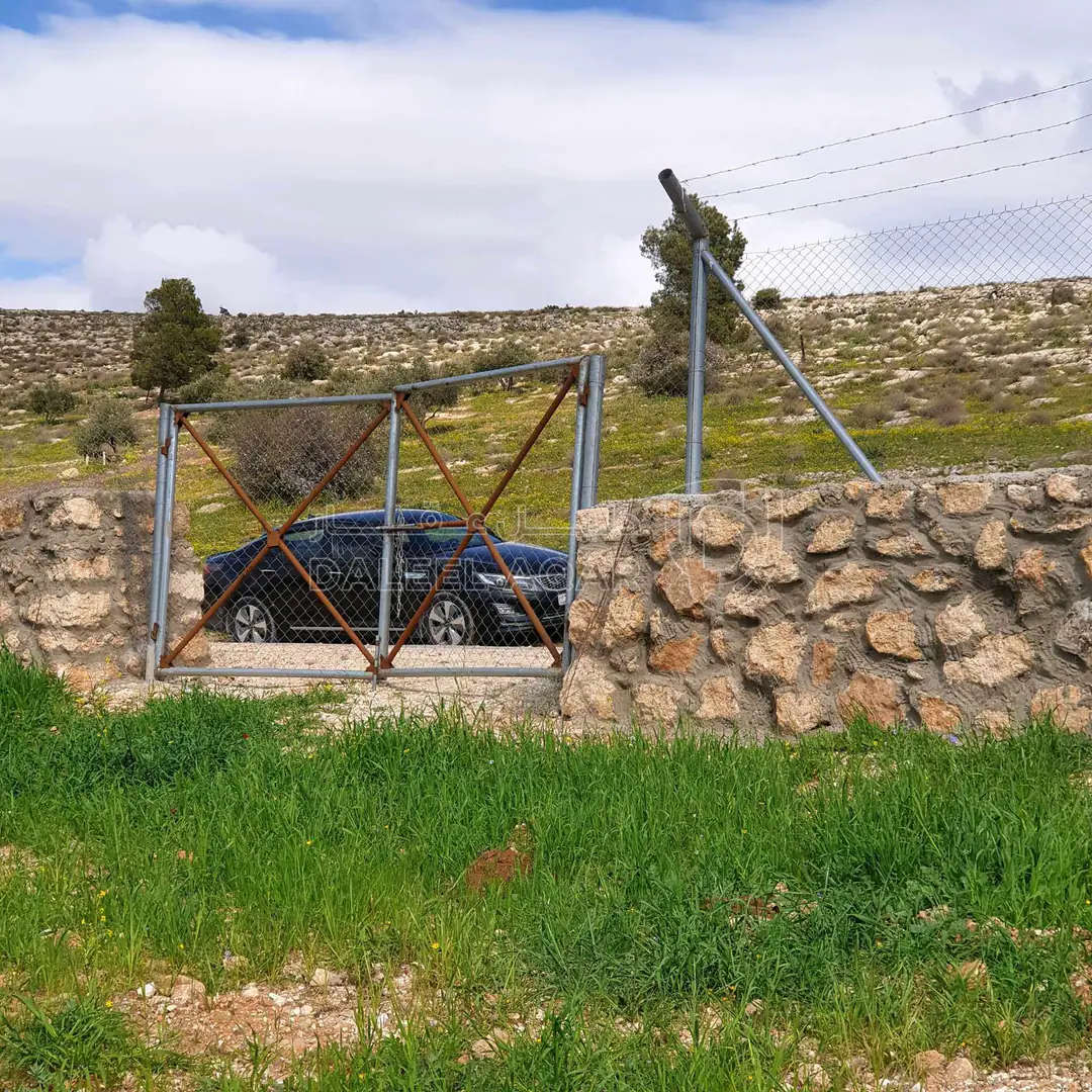 أرض في طريق جرش  - 39,500 دأ - صورة 1