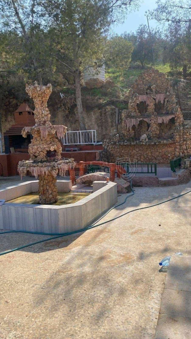 مزرعة/شاليه في جرش - 180,000 دأ - صورة 1