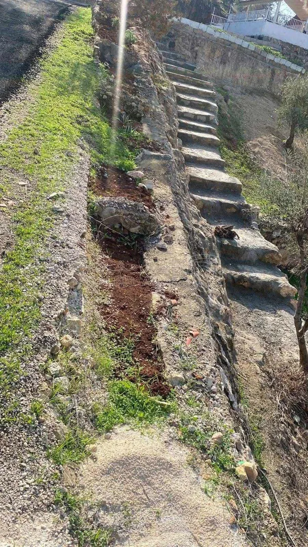 مزرعة/شاليه في جرش - 180,000 دأ - صورة 1