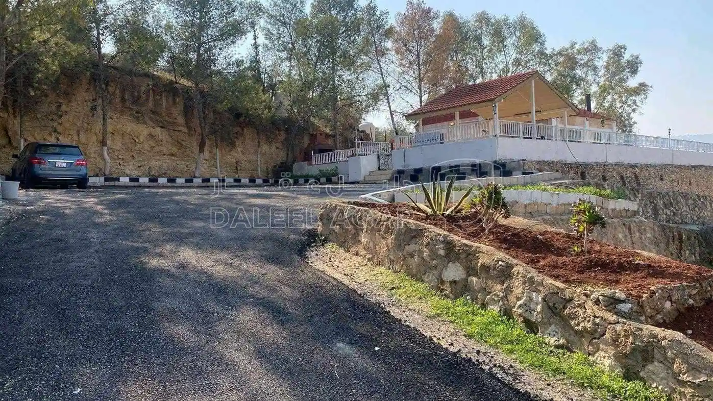 مزرعة/شاليه في جرش - 180,000 دأ - صورة 1