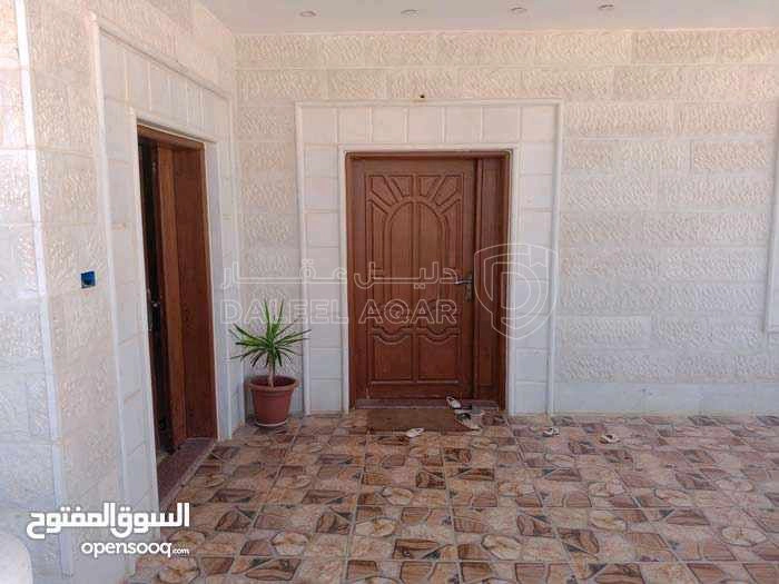 فيلا/منزل في المفرق /مثلث حوشا - 60,000 دأ - صورة 3