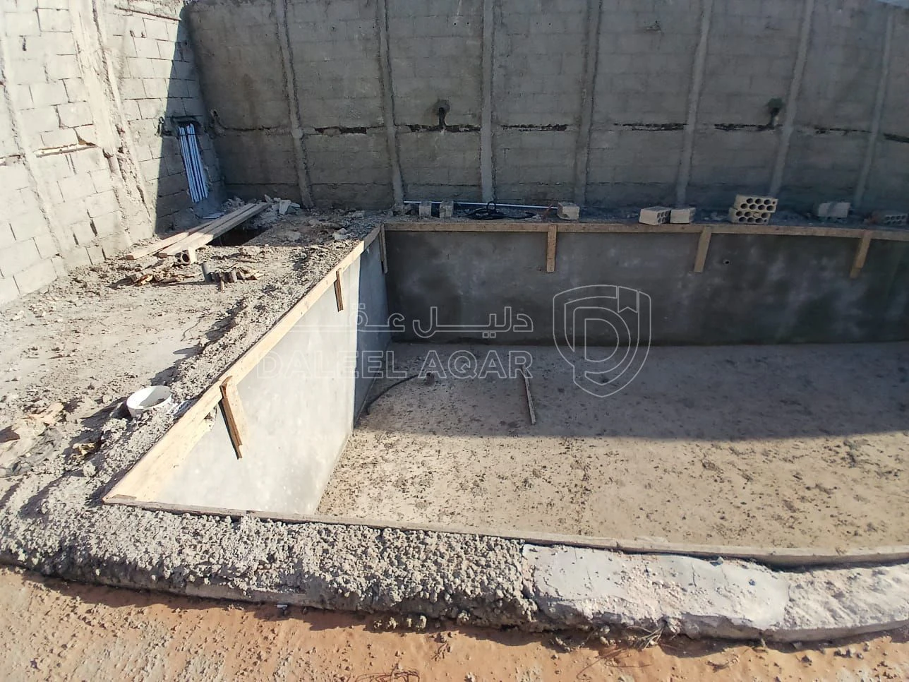 فيلا/منزل في شارع المطار  - 157,000 دأ - صورة 17