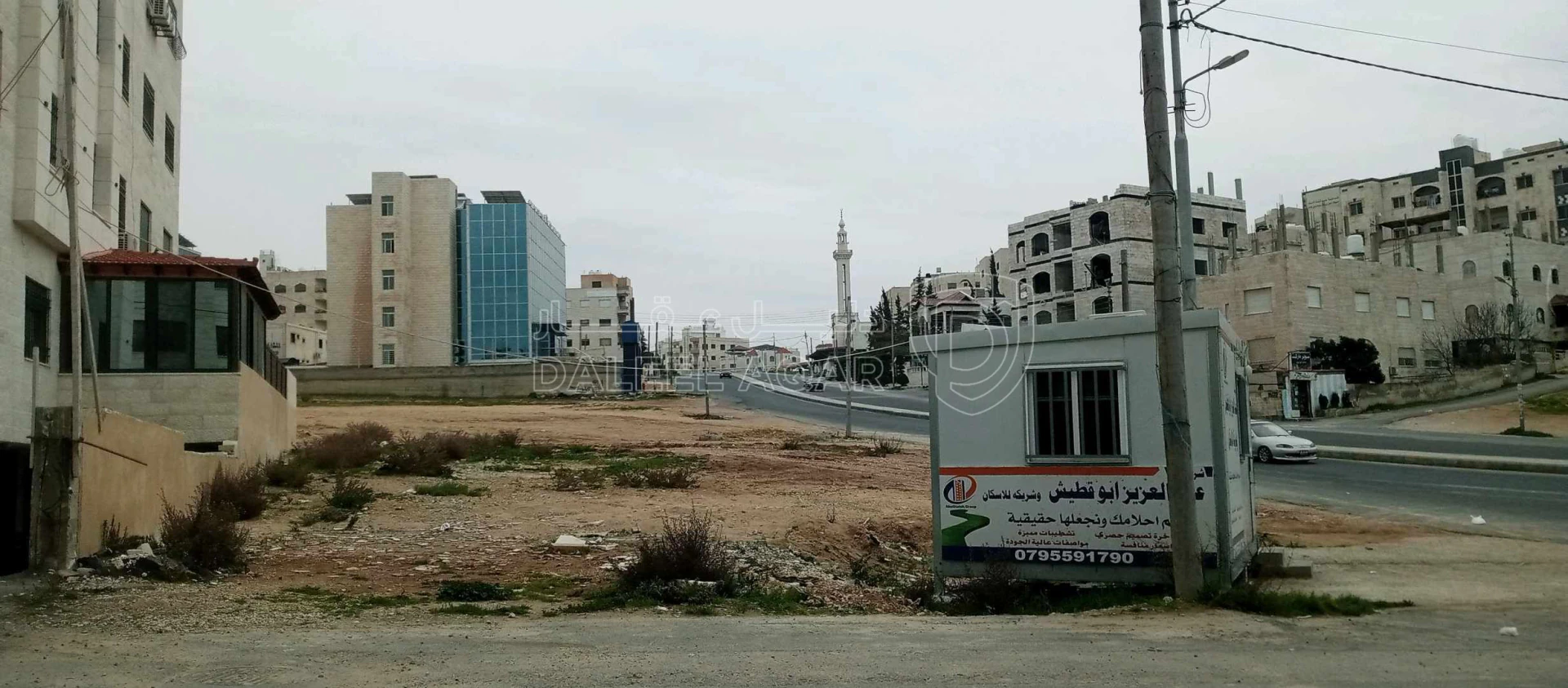 أرض في أرض للبيع في أبو نصير قرب الأكاديمية البحرية  - 125,000 دأ - صورة 1