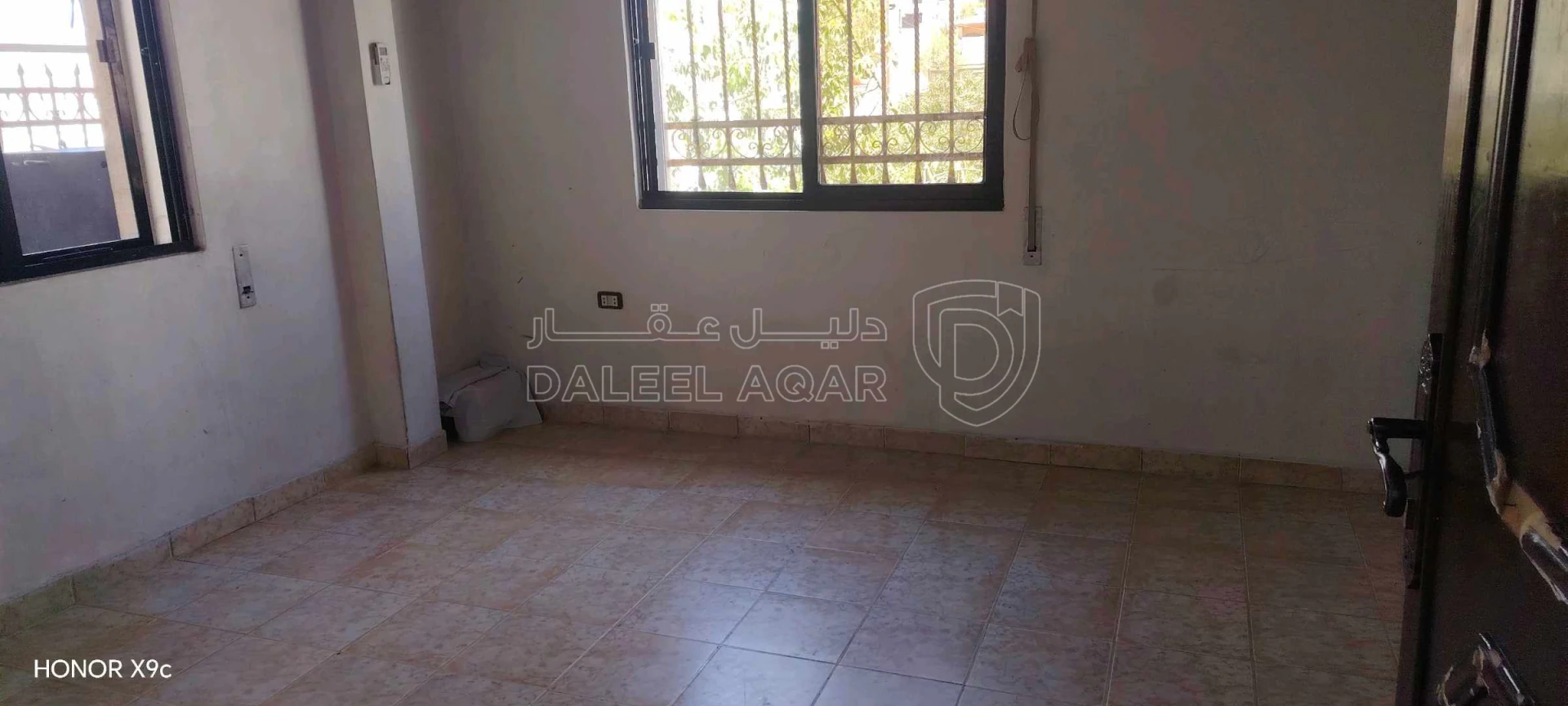فيلا/منزل في ابو علندا - 75,000 دأ - صورة 10