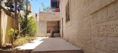 فيلا/منزل في ابو علندا - 75,000 دأ - صورة NaN