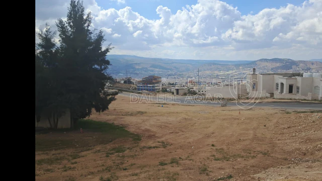أرض في للبيع ارض  مطلة على شارع الاردن اطلاله بانورامية - 123,000 دأ - صورة NaN