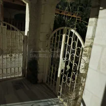 فيلا/منزل في ماركا الجنوبية /نادي السباق/بجوار مدرسة بن زيدون - 105,000 دأ - صورة NaN