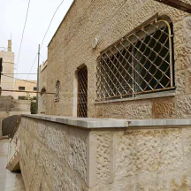 فيلا/منزل - ماركا الجنوبية /نادي السباق/بجوار مدرسة بن زيدون - 125000 دأ