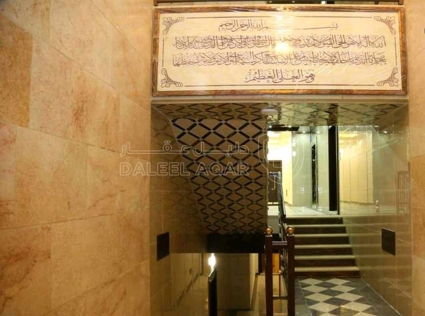 شقة في عمان الجبيهة شارع الاردن بالقرب من ديوان ال الصمادي ومسجد عمر بن الخطاب  - 89,000 دأ - صورة 1