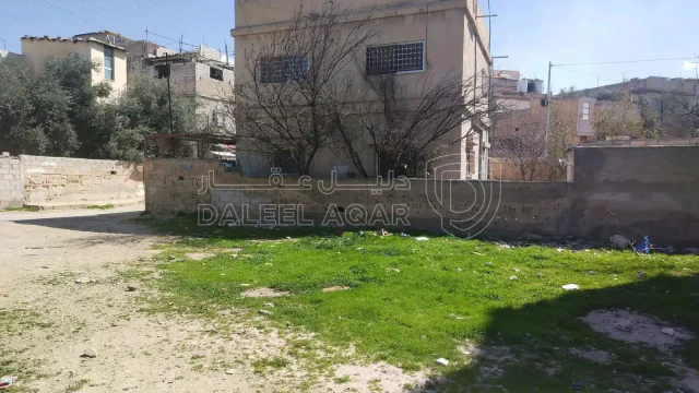 فيلا/منزل - الهاشميه الحي الغربي خلف البلدية قرب مدرسة رانيه  - 35000 دأ